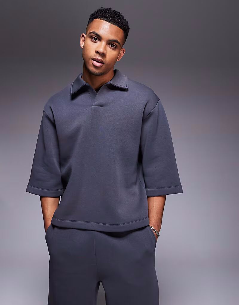

Толстовка ASOS DESIGN свободного кроя с короткими рукавами и воротником-регби в угольно-сером цвете