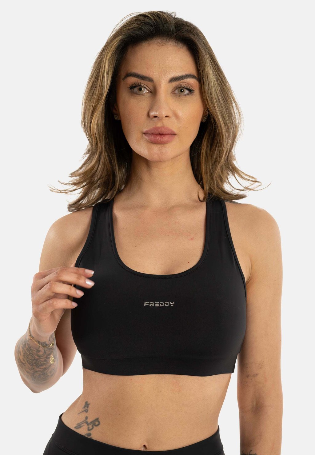 

Спортивный бюстгальтер средней поддержки Freddy, черный