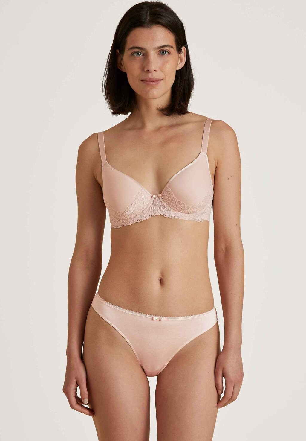

Стринги STRING, LOW CUT Calida, бежевый