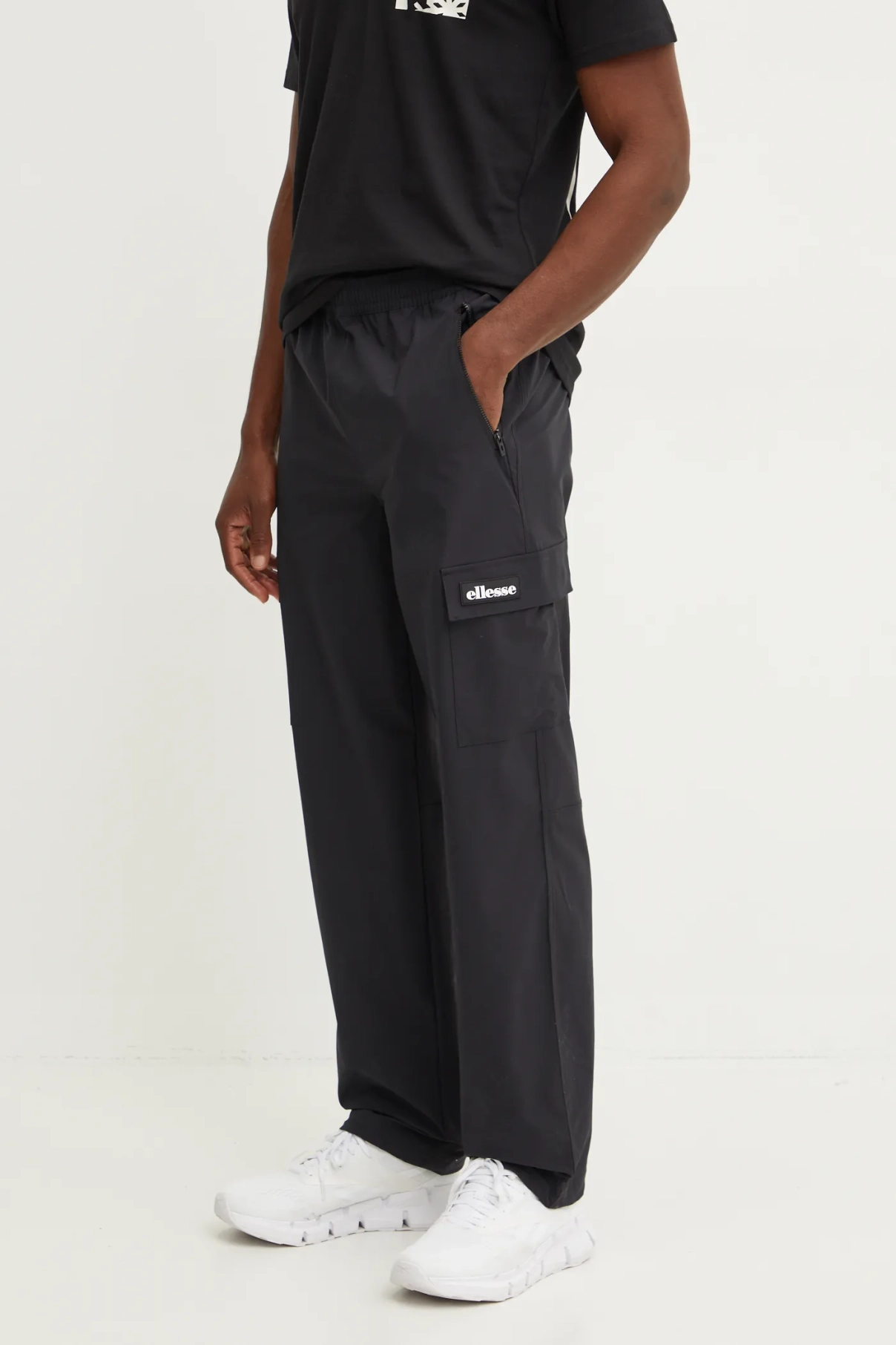 

ТЕРАТИЛО спортивные штаны Ellesse, черный