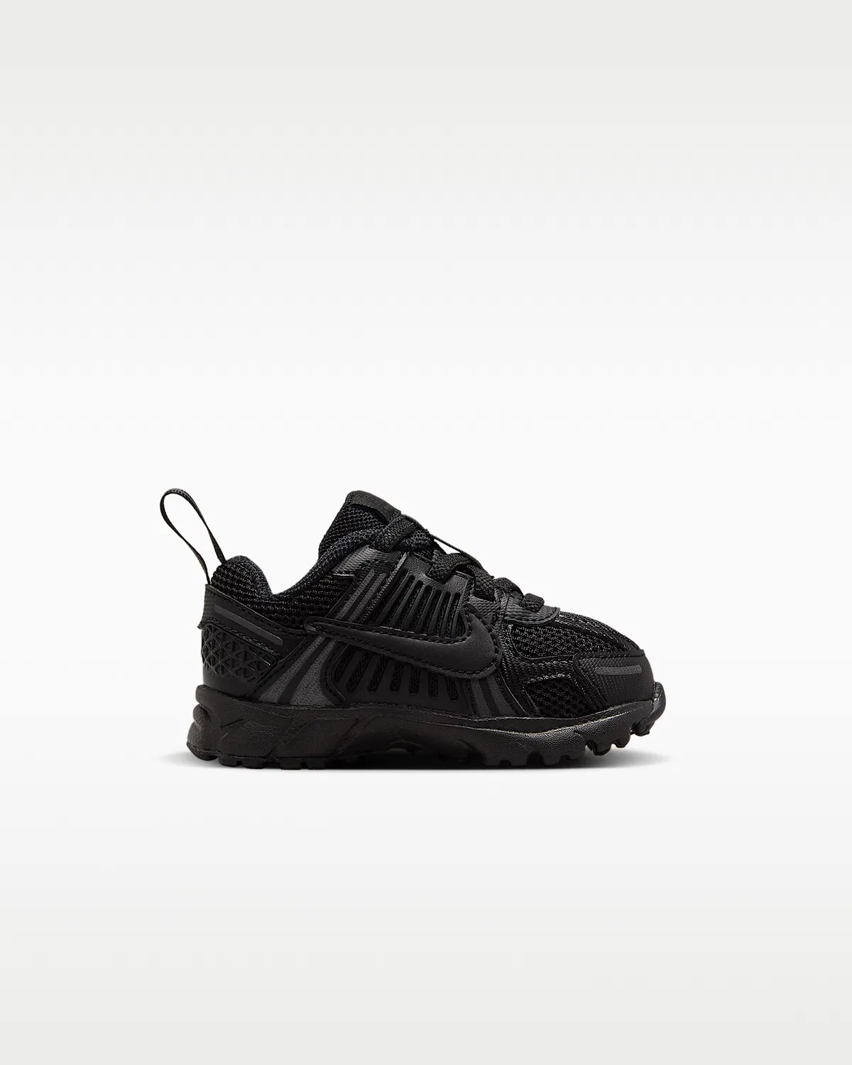 Кроссовки Nike Vomero 5 для малышей, Black/Black — фото 3