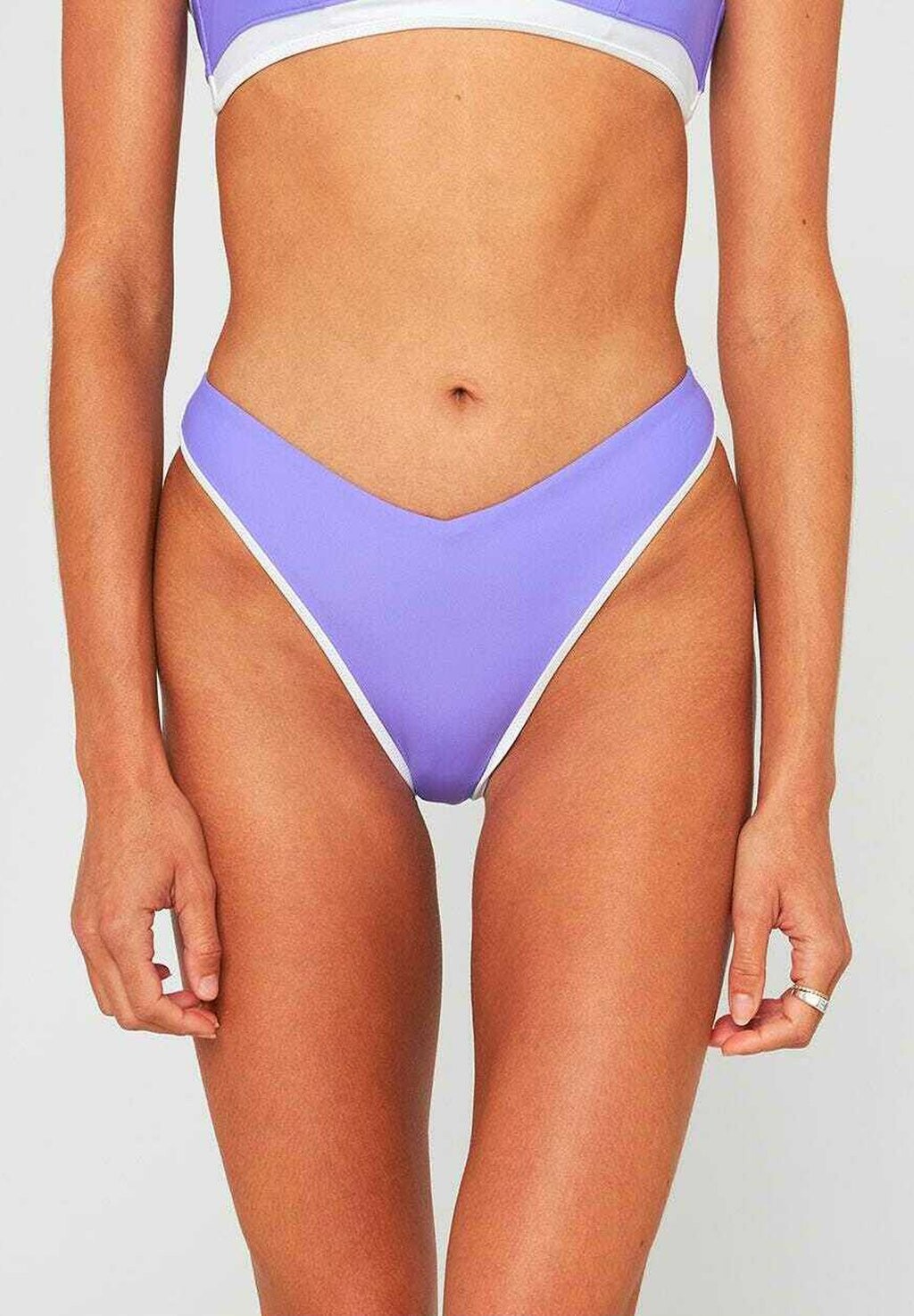 

Низ бикини VICTORIA VERGARA Rip Curl, фиолетовый