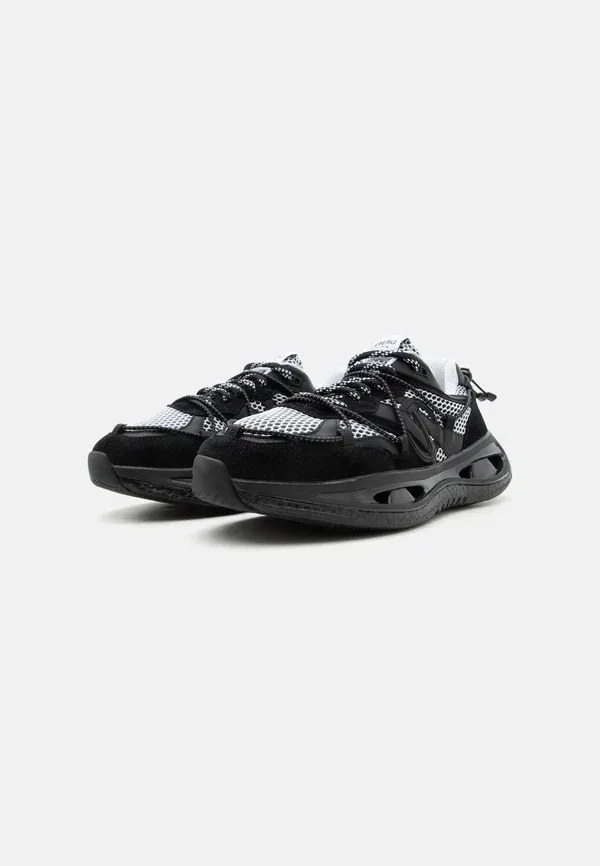 Кроссовки Space trainers Iceberg, черный — фото 2
