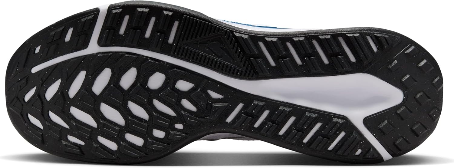 Мужские кроссовки для тренировок Nike MC Trainer 2, белый/черный — фото 3