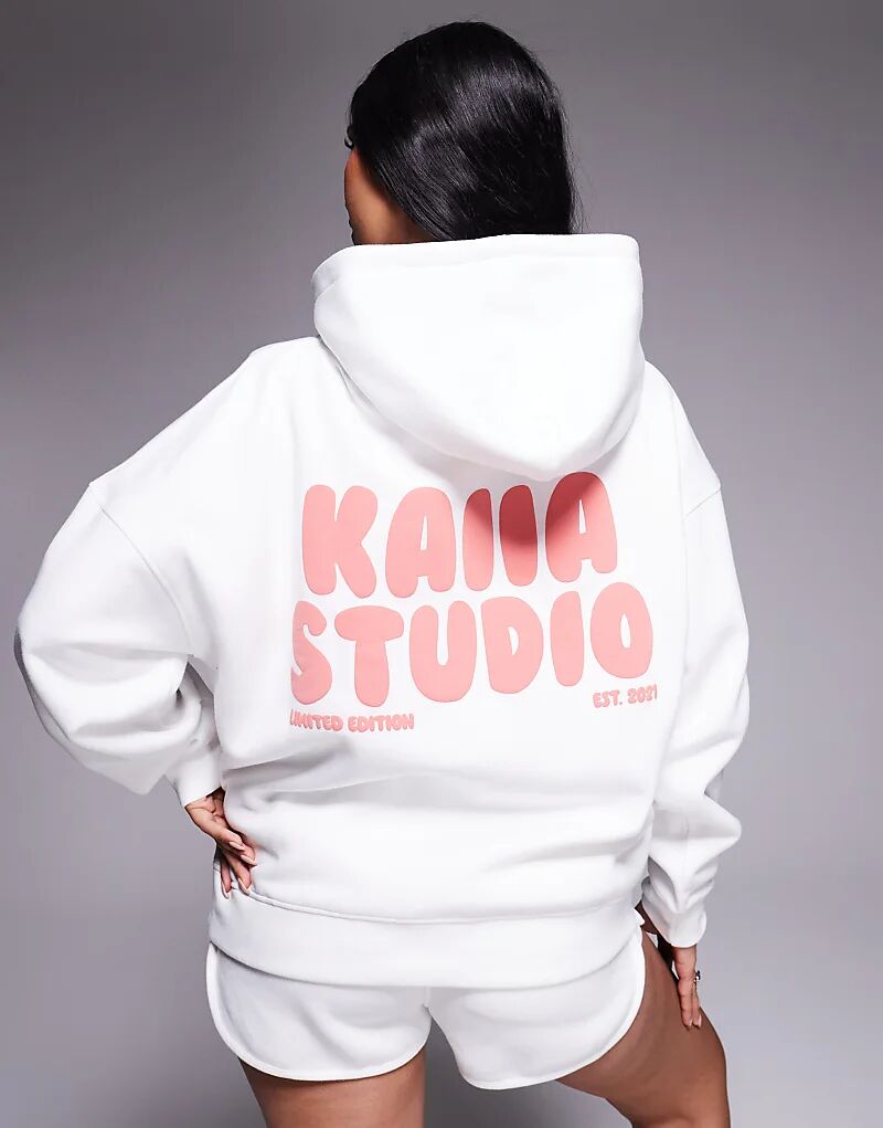 

Эксклюзивная объемная толстовка Kaiia с принтом логотипа на спине в белом и красном цветах