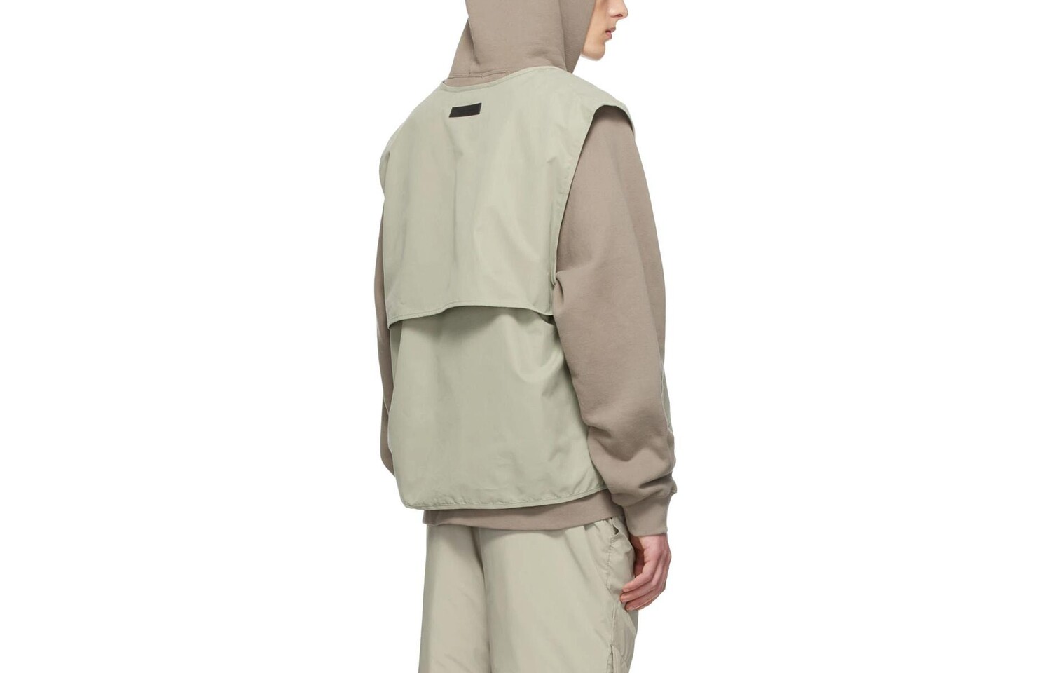 SS22 Жилет мужской пыльно-зеленый Fear Of God Essentials, зеленый — фото 2