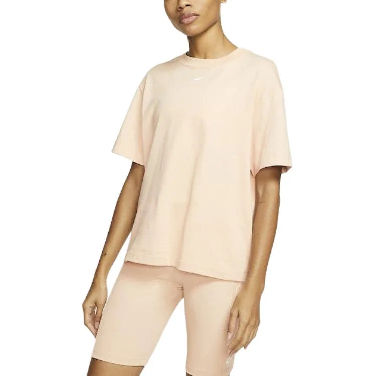 Футболка Sportswear Essentials Regular женская Pink Nike
