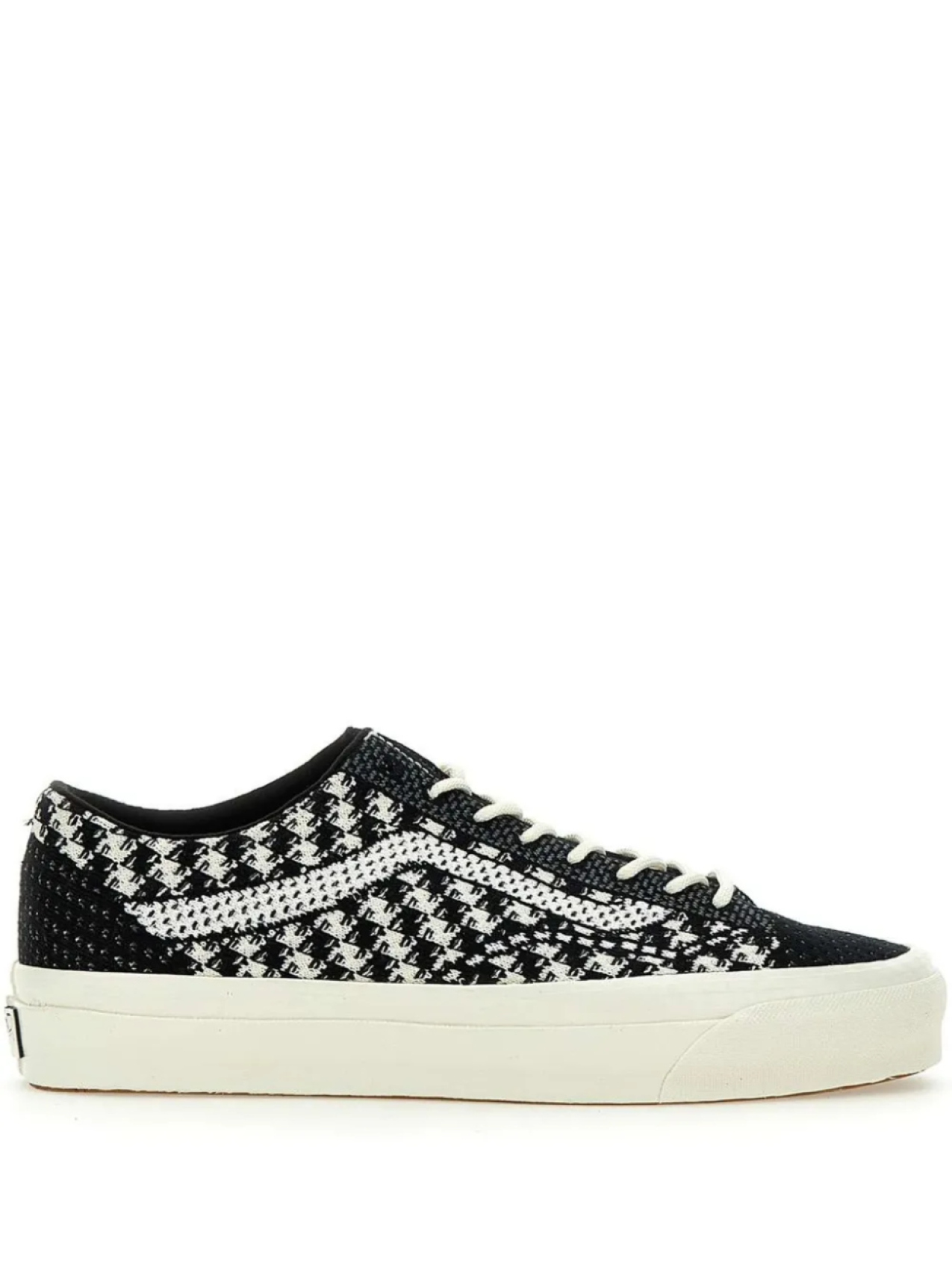 

Кеды Old Skool 36 EK Vans, черный