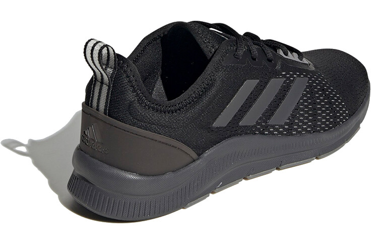 Кроссовки мужские Asweetrain Low-top черные Adidas — фото 4