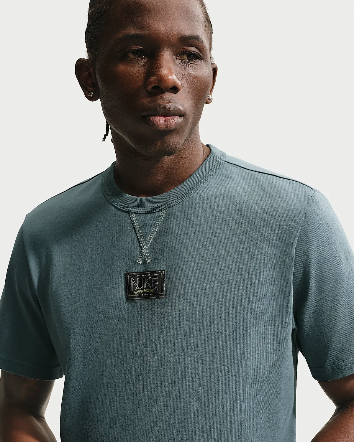 Футболка Nike Sportswear Premium Essentials, Mineral Slate — фото 3