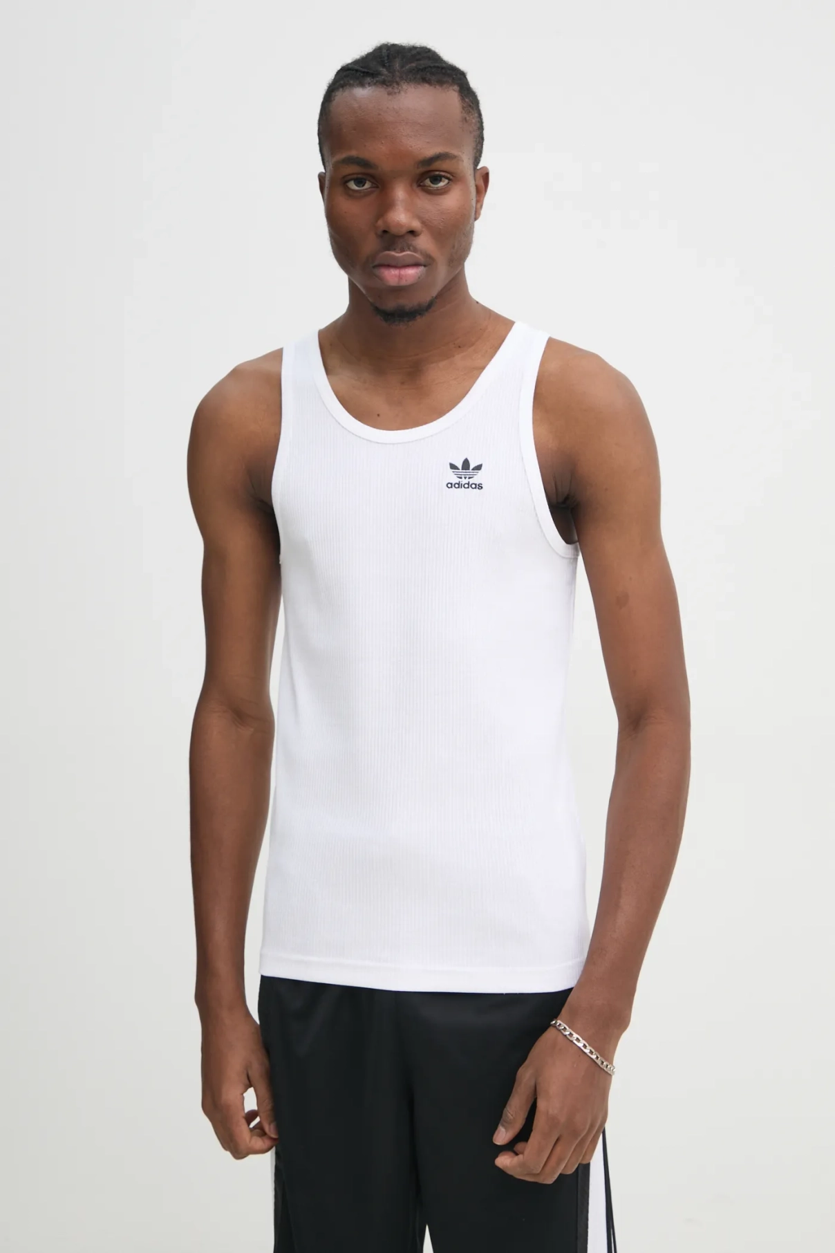 

Топ Essential adidas Originals, бежевый