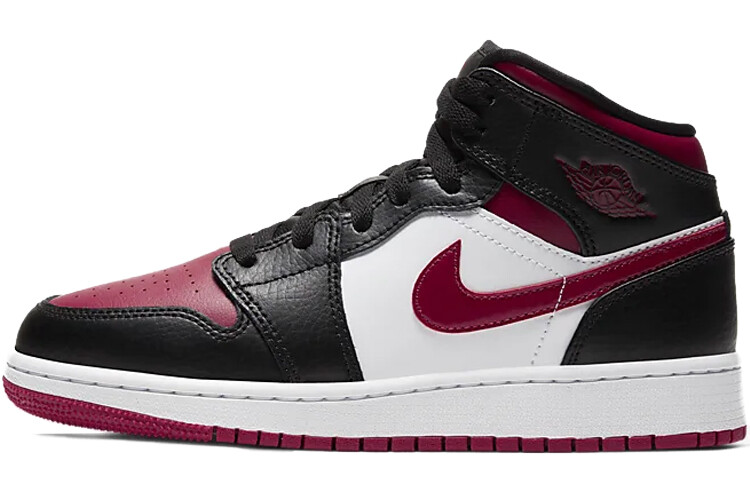 

Кроссовки Jordan 1 Mid Bred Toe GS