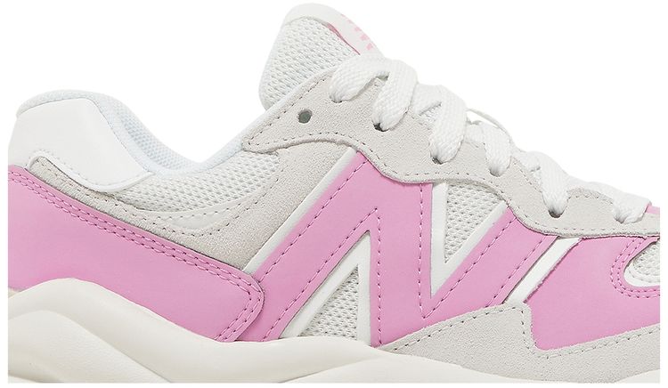Кроссовки New Balance Wmns 57/40 'Barbie', розовый — фото 2