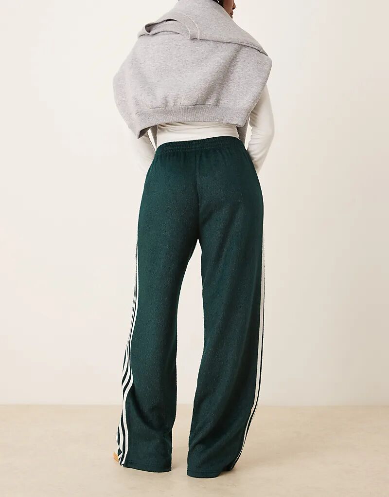Спортивные брюки Adidas Originals Firebird из мохера зеленого цвета — фото 4