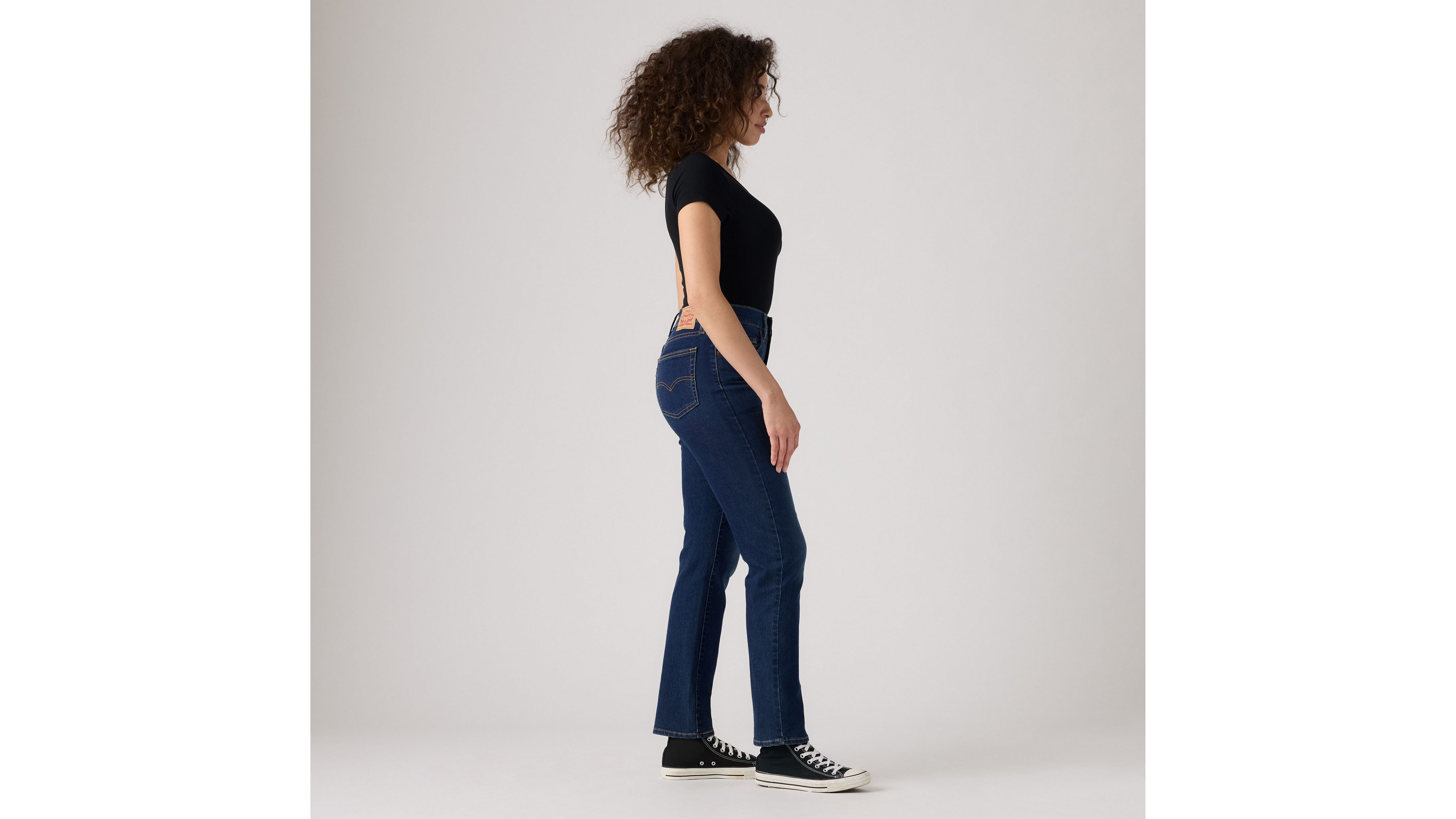 724 Прямые женские джинсы с высокой посадкой Levi's, цвет Chelsea Carbon Glow - Dark Wash — фото 2