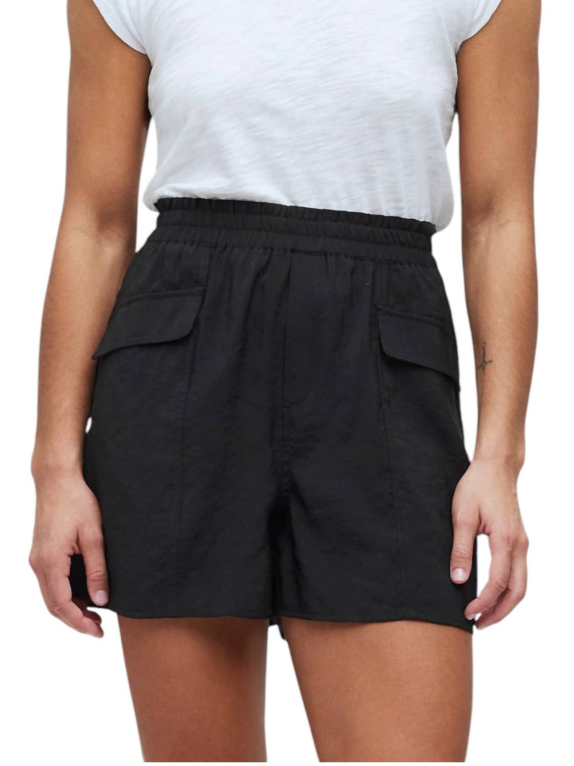 

Шорты Cargo Softdrape черного цвета Madewell