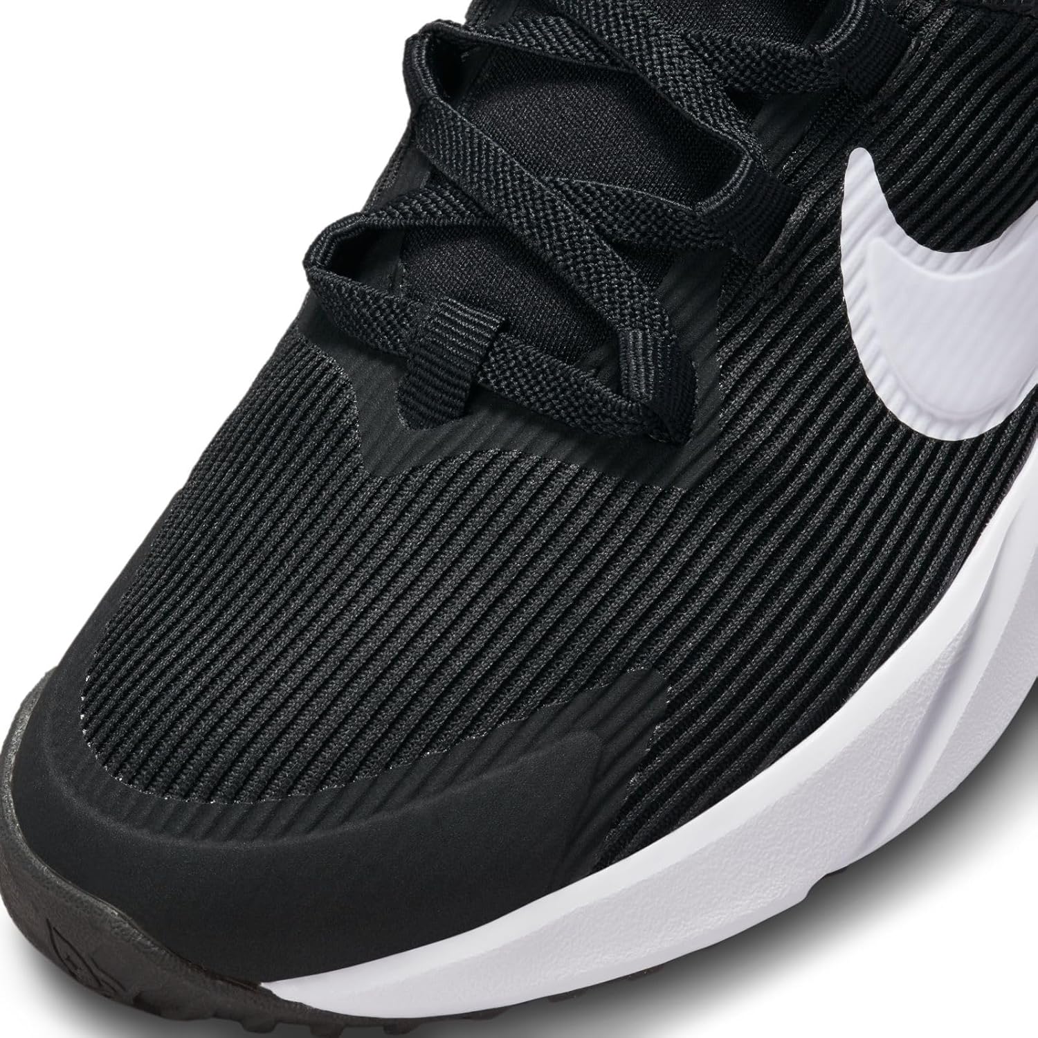 Детские кроссовки Nike Star Runner Unisex-Child 4 Nn (Gs), белый/черный — фото 4