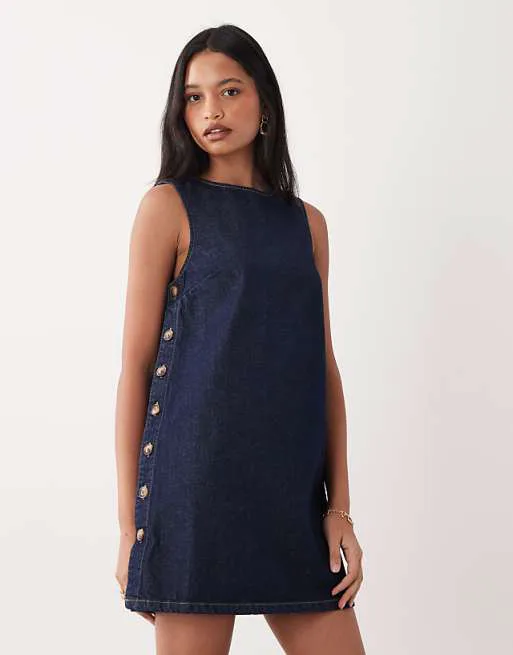 

Темное джинсовое платье-сарафан с пуговицами Nothing's Child Denim