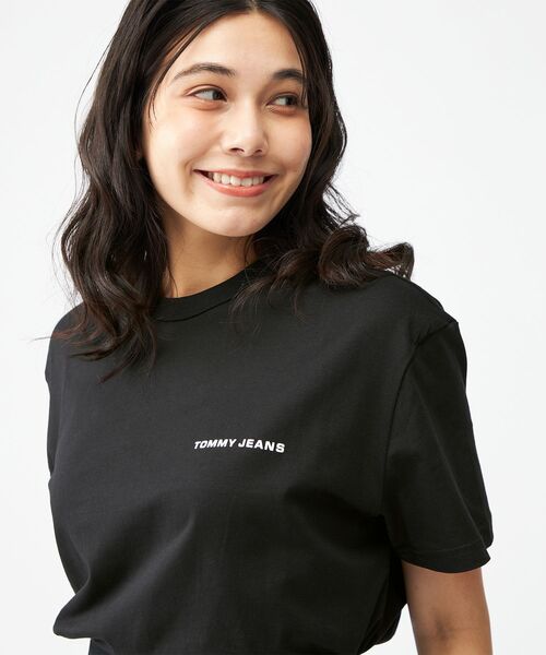 

Футболка с графическим принтом TOMMY JEANS, черный