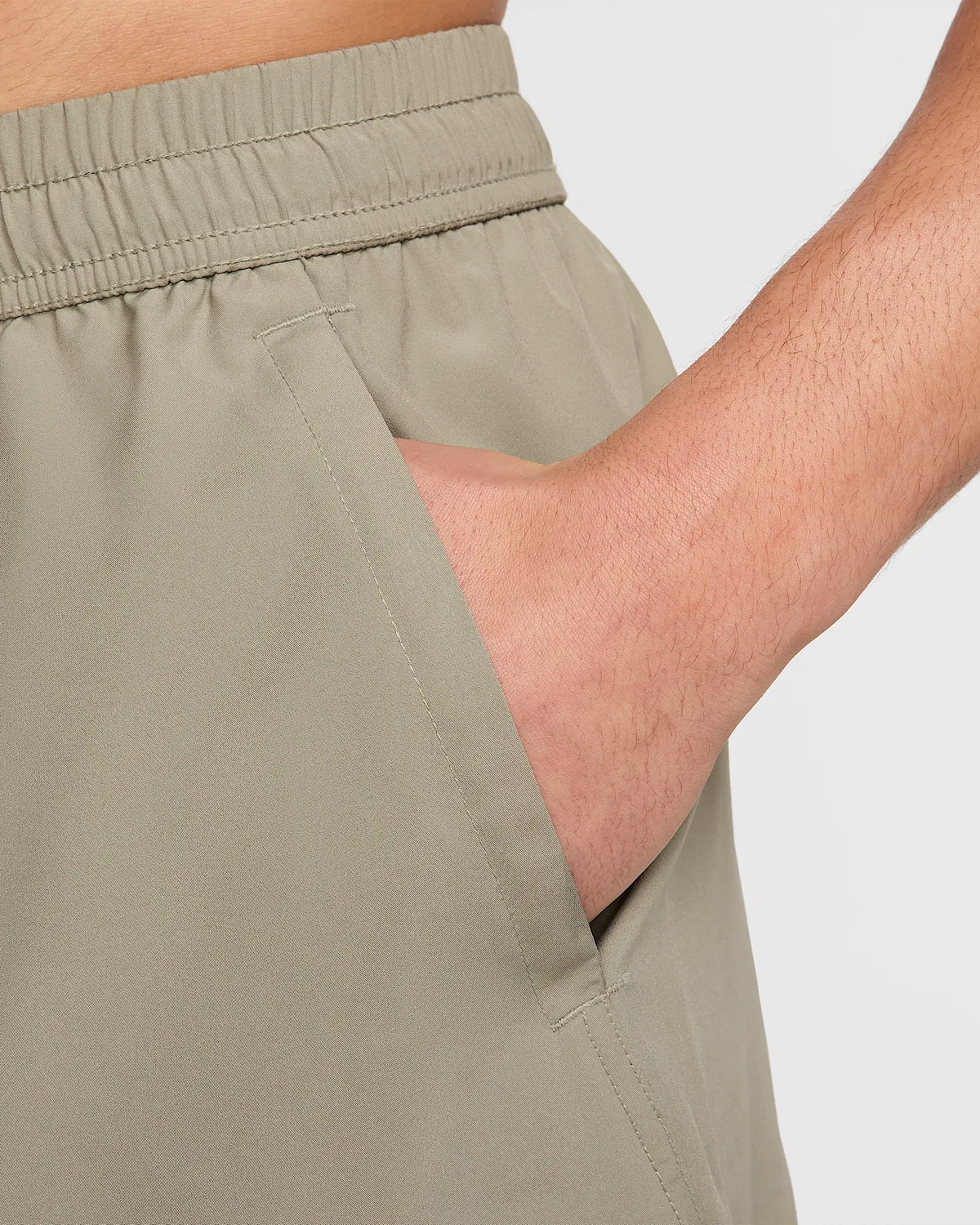 Мужские шорты Nike Form Dri-FIT 5" Unlined Versatile, Light Army/Black — фото 4