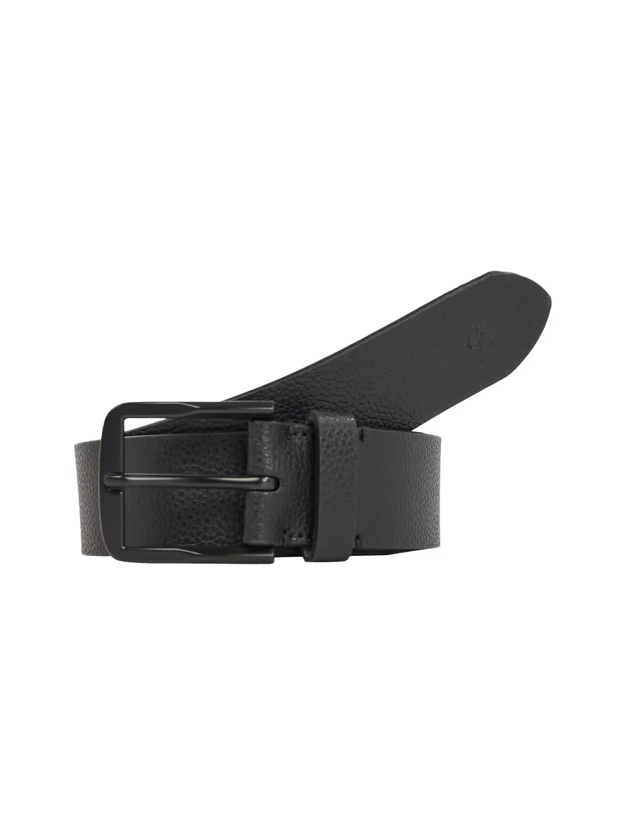 

Кожаный ремень Calvin Klein Jeans "CLASSIC FLAT R LTHR BELT 35MM", черный