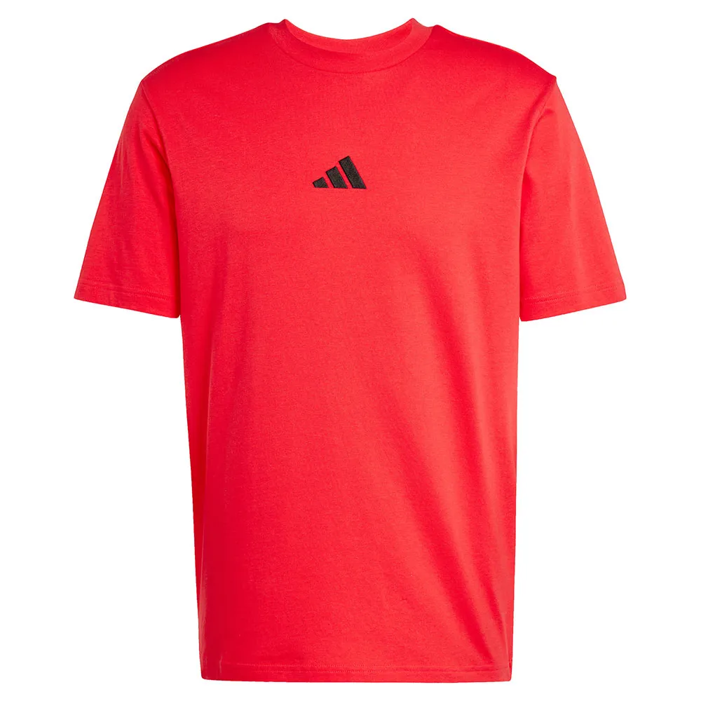 Футболка с коротким рукавом adidas Essentials Small Logo Single Jersey, красный — фото 3