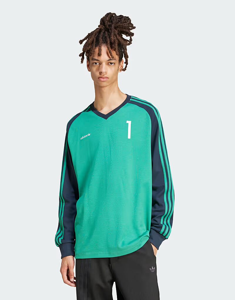 

Джерси Adidas Originals в полу-зеленом цвете