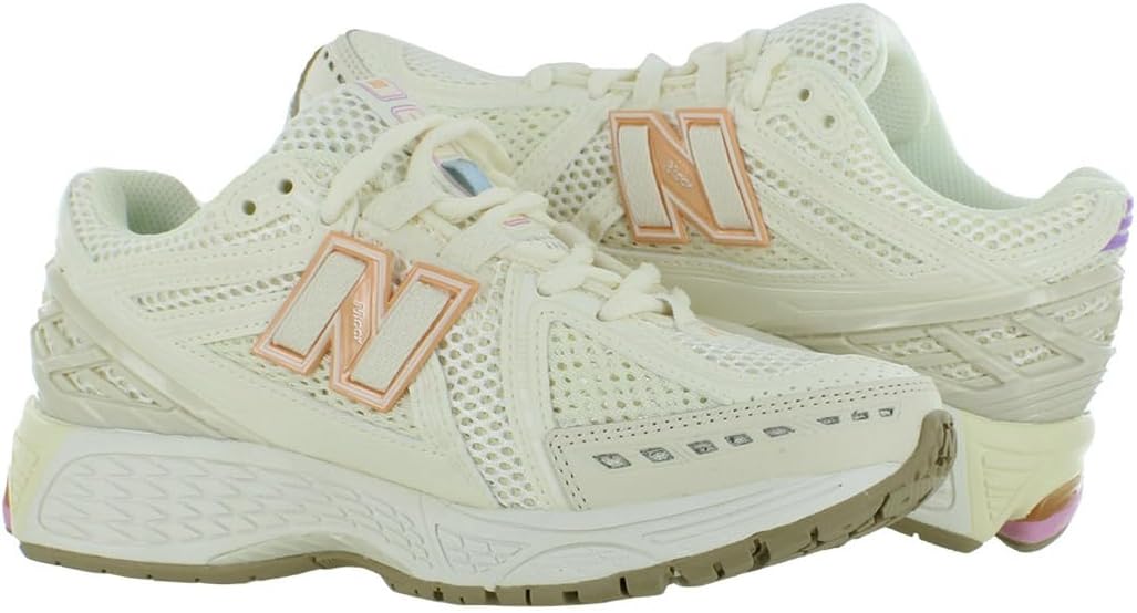 Беговые кроссовки New Balance Unisex Adult 1906R, белый/бежевый — фото 3