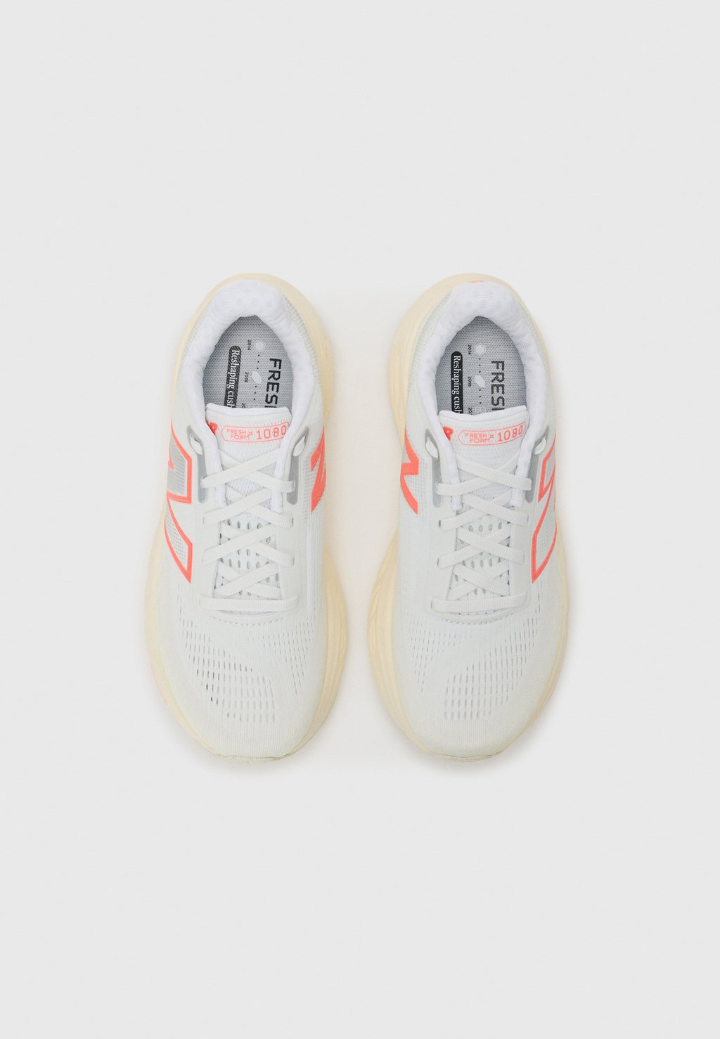 Обувь для бега FRESH FOAM X 1080 New Balance, белый — фото 4