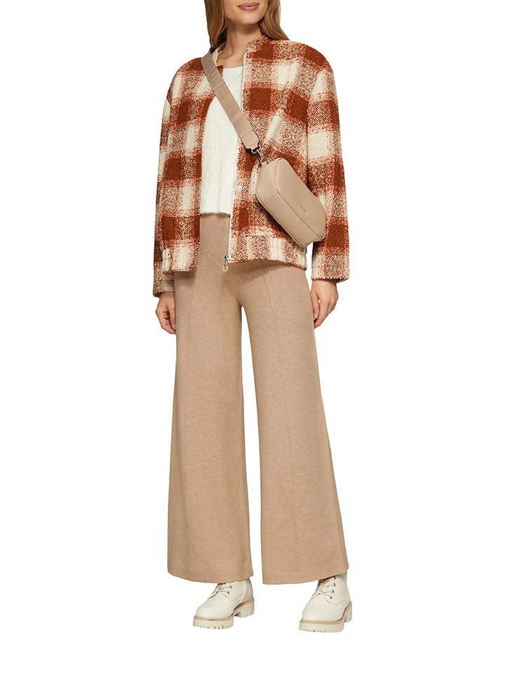 

s.Oliver Брюки - Удобный крой - бежевого цвета