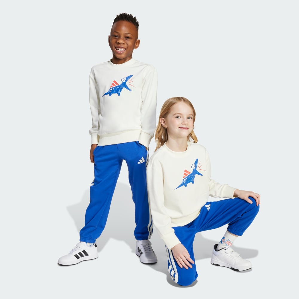 

Спортивный костюм Adidas Seasonal Essentials Adiraptor Fleece Jogger Set Little Kids, цвет Off White