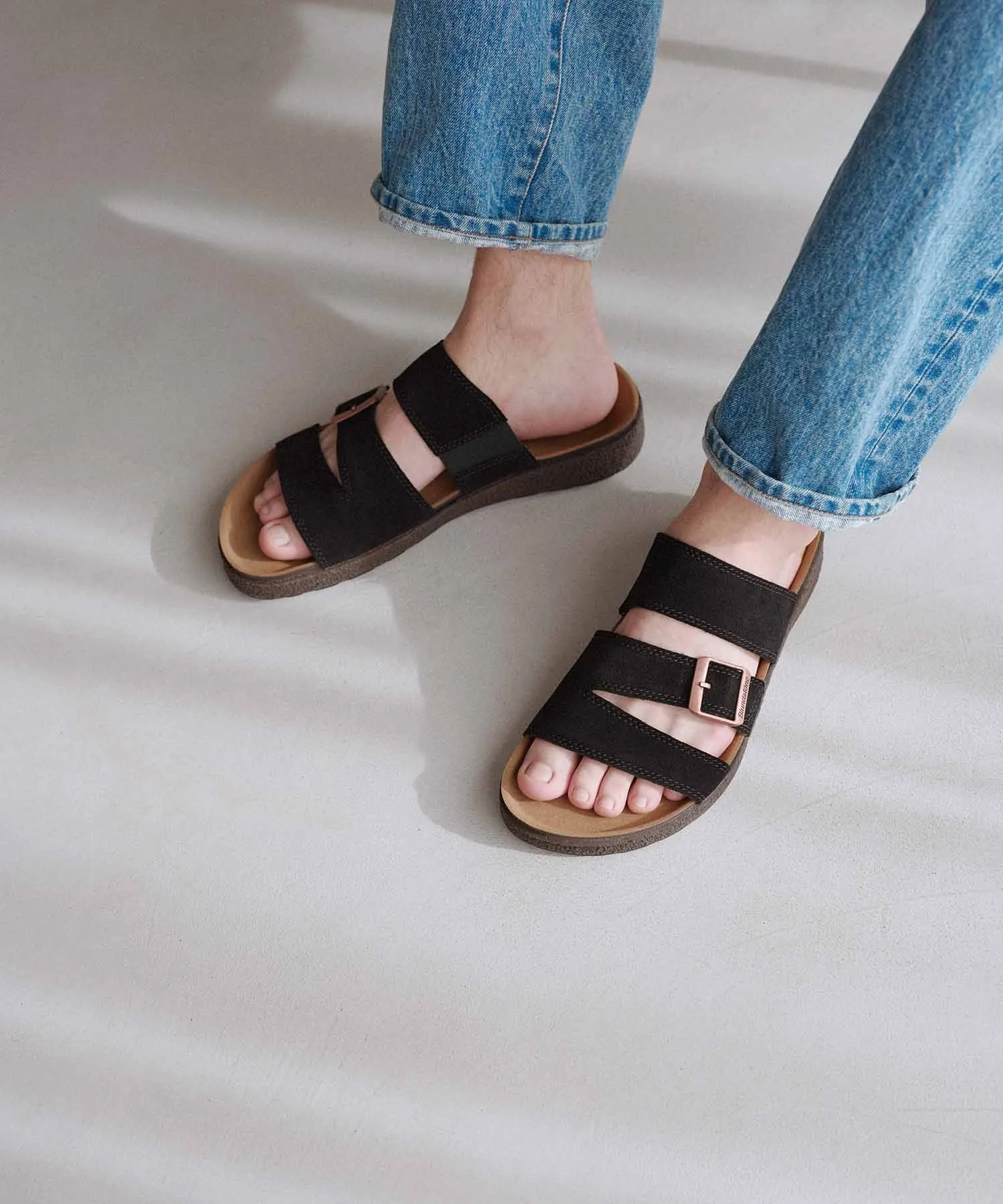 Унисекс сандалии Blundstone AEROCORK из замши чёрные