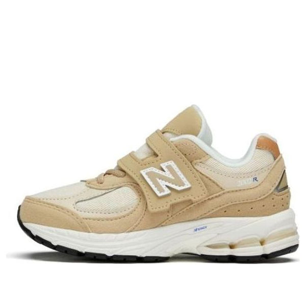 

Кроссовки 2002р New Balance, коричневый