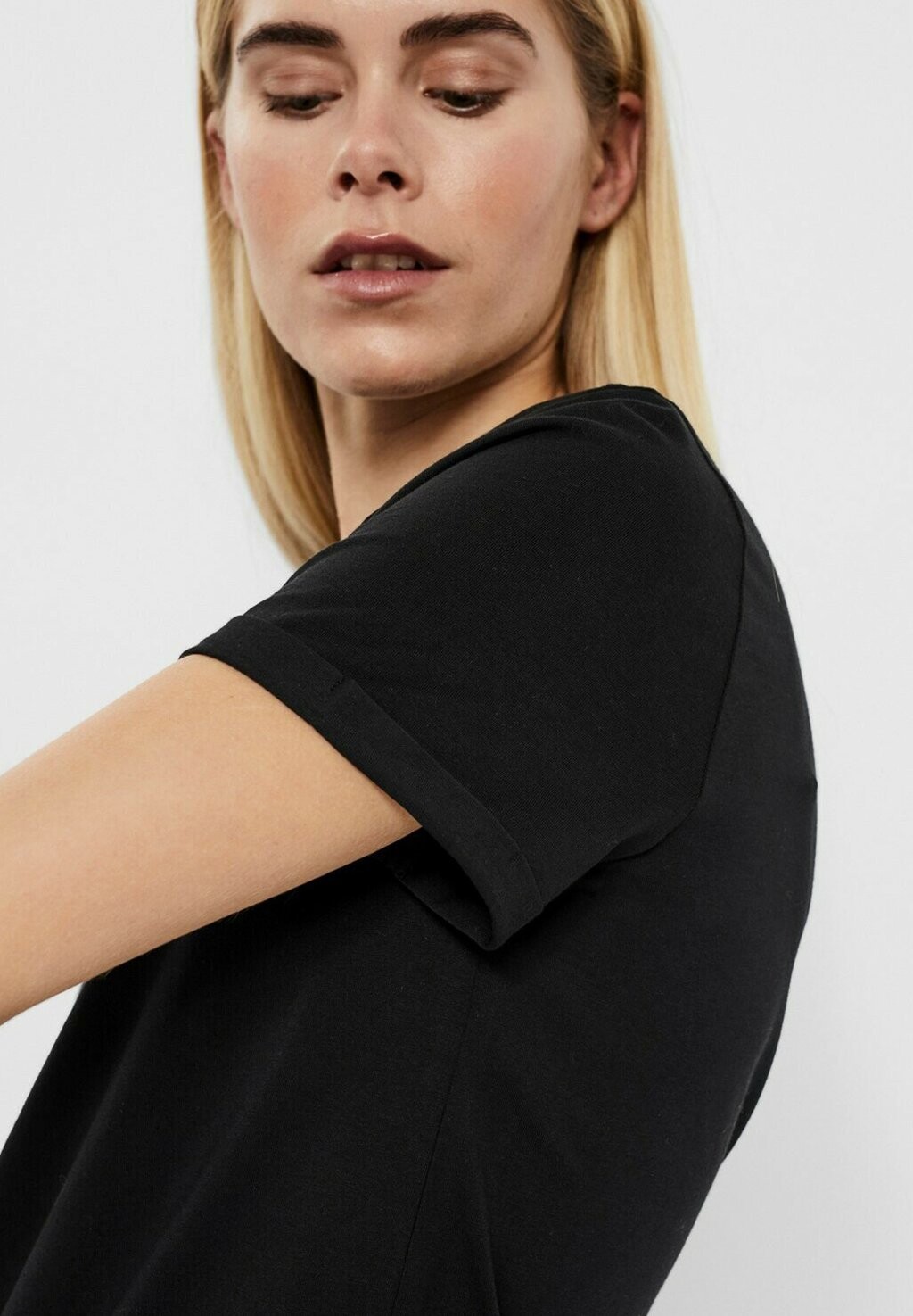 

Базовая футболка 2ER PACK PAULA Vero Moda, черный