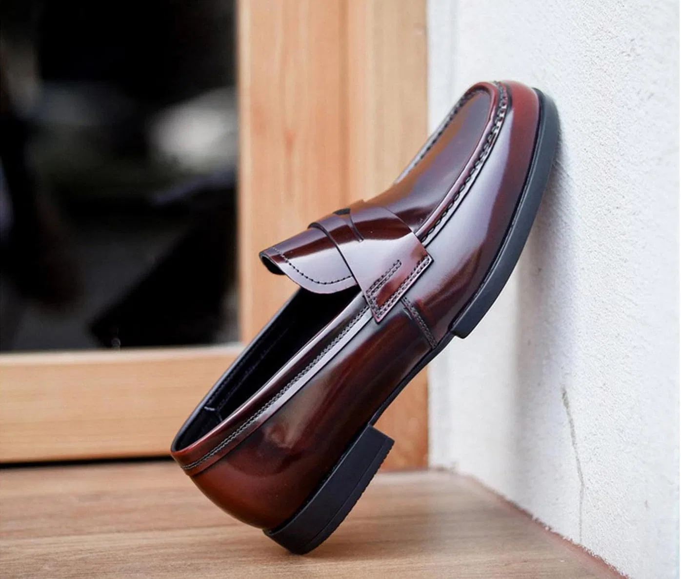 Лоферы кожаные глянцевые, Classic Moc Toe Business Casual, красный BEMNRVT — фото 3
