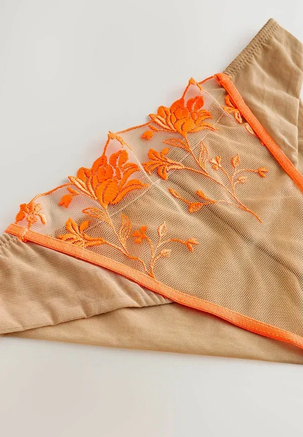 Трусы бразилианы Regular Fit Premium Embroidered Brazilian Knickers Next, оранжевый — фото 2