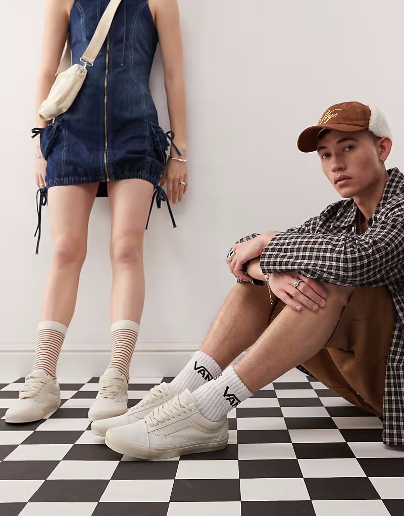 Кроссовки Vans Old Skool с крупными шнурками, бежевого цвета