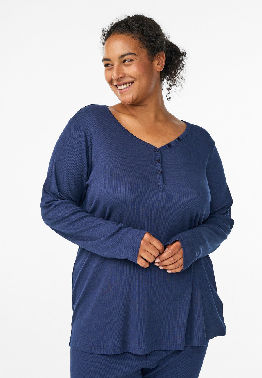 

Пижамный топ Zizzi MIT LANGEN ÄRMELN UND KNÖPFEN, Peacoat/Blue