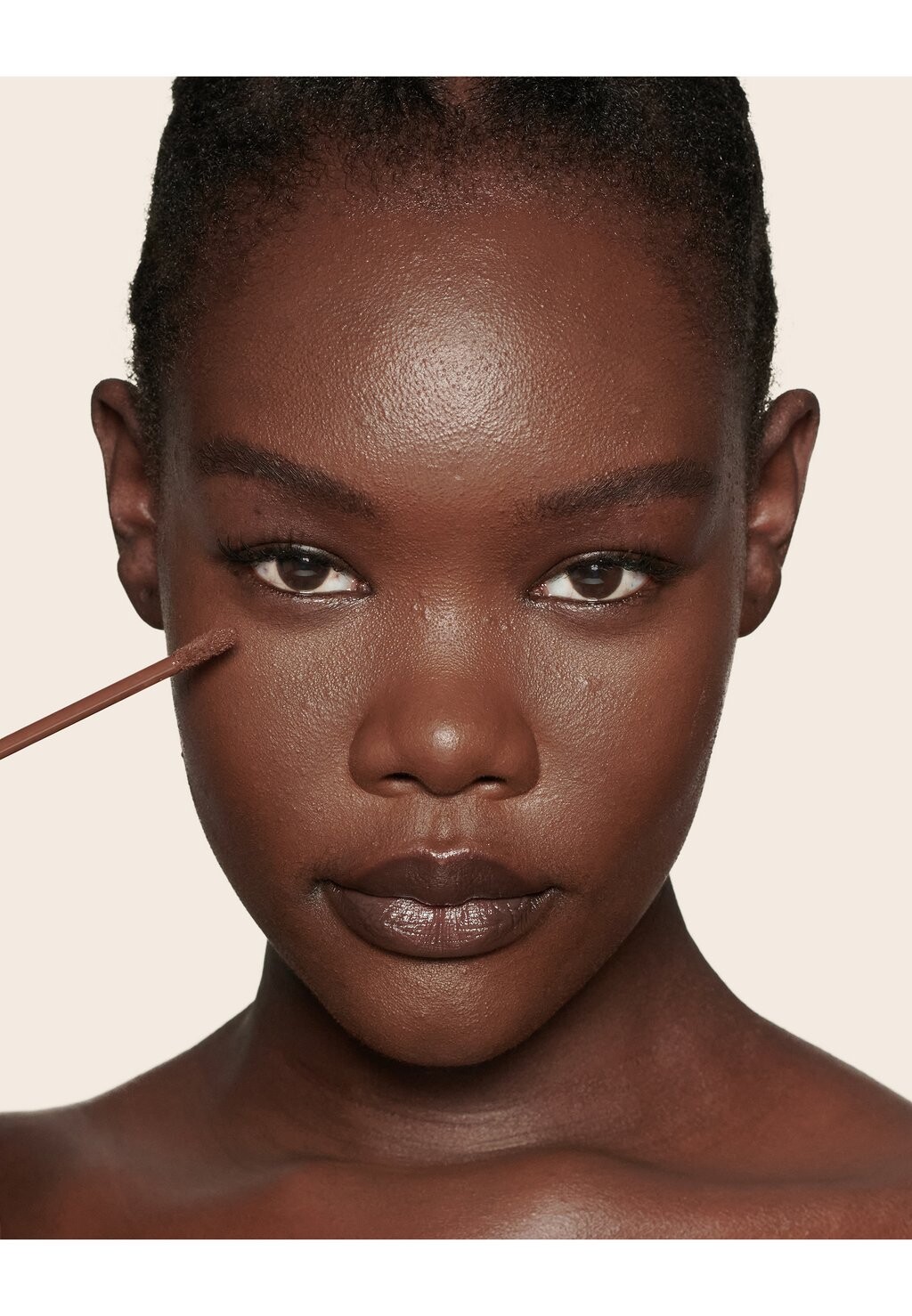 Консилер Charlotte Tilbury Beautiful Skin Radiant, 17.5 Deep, 7.2 мл — фото 3