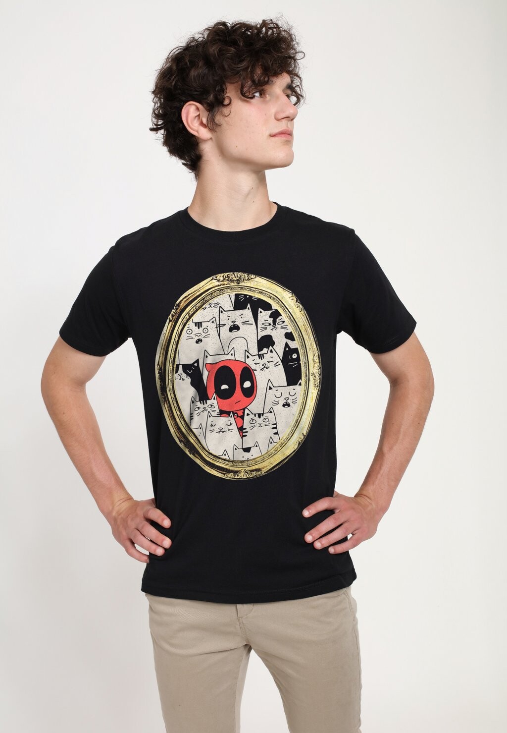

Футболка с принтом Deadpool Cats Rule Everything Around Me Marvel, черная