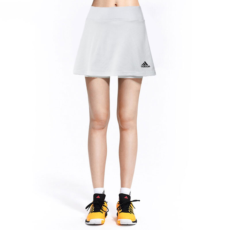 Повседневные шорты женские белые Adidas Originals — фото 3