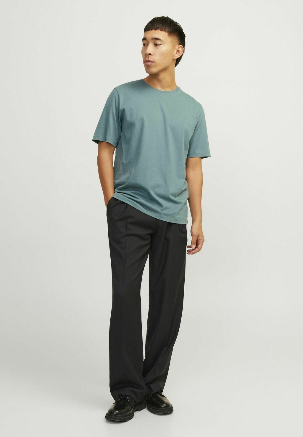 

Базовая футболка TEE O-NECK NOOS Jack & Jones, синий