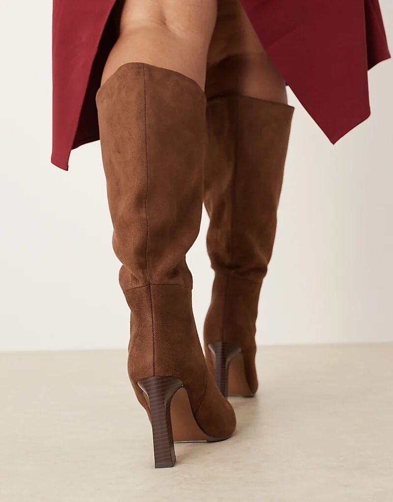 Женские сапоги ASOS DESIGN Curve Carly на блочном каблуке из замши, шоколадный — фото 3