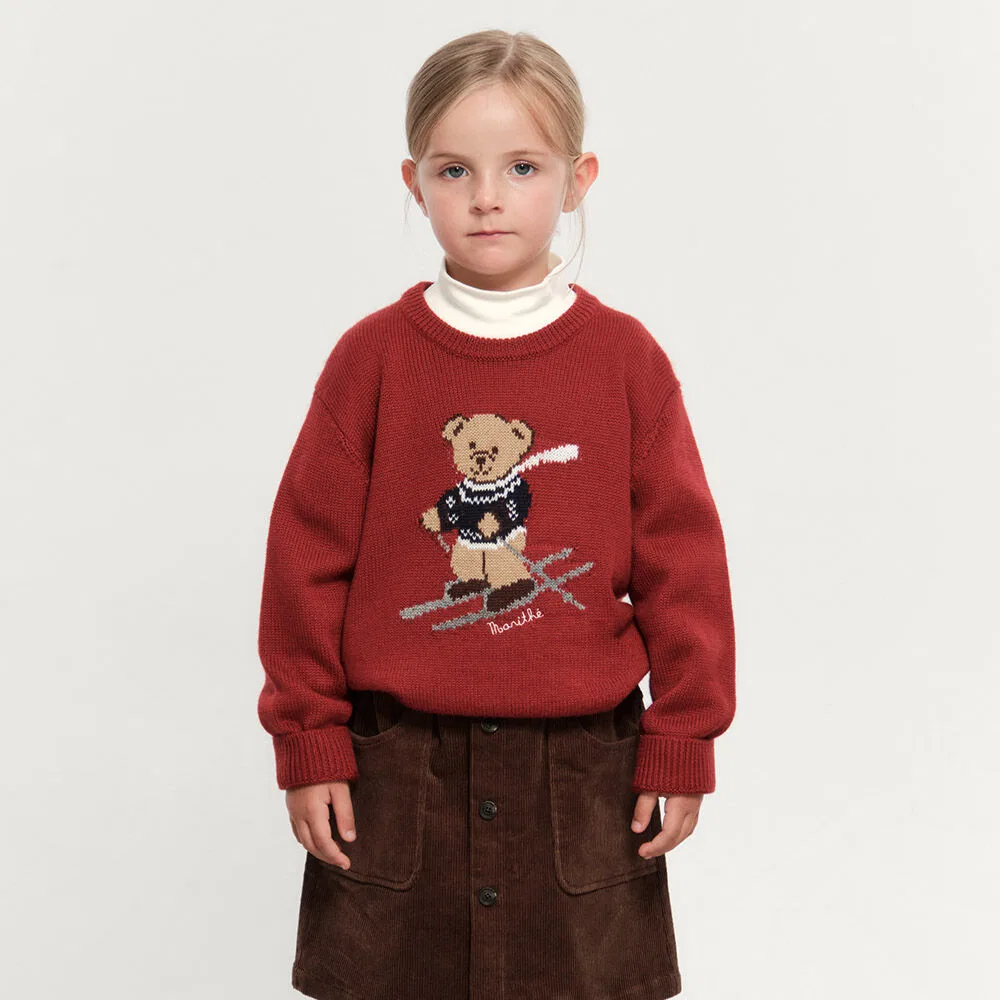 Детский вязаный пуловер Ski Bear красного цвета от Marithé Kids