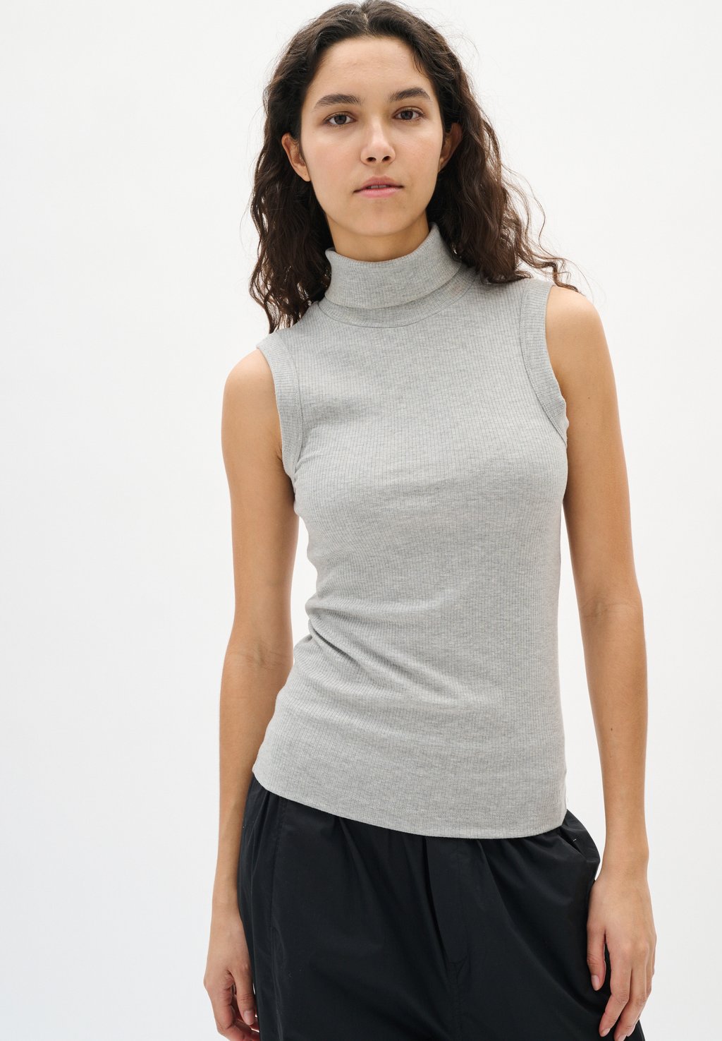 

Топ DAGNA MELANGE ROLLNECK InWear, светло-серый