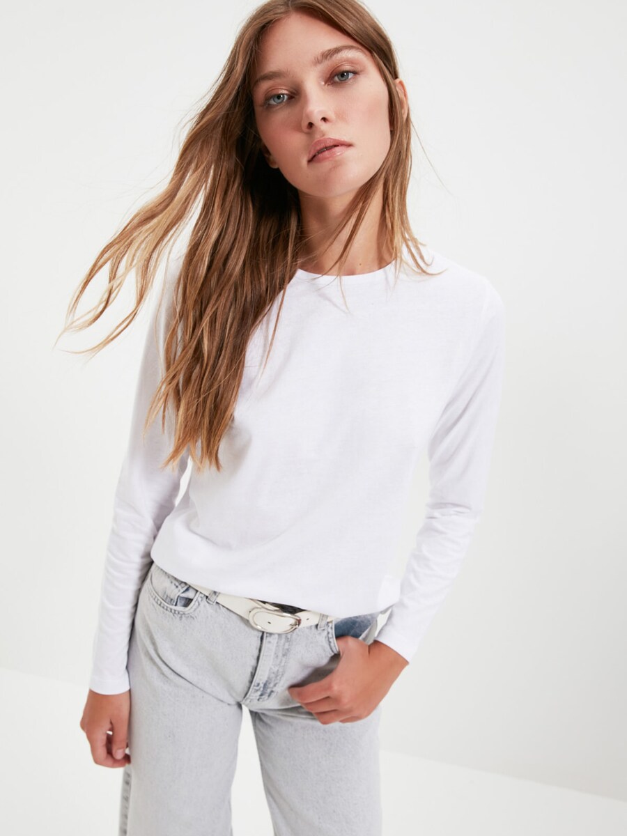 

Лонгслив Trendyol, White