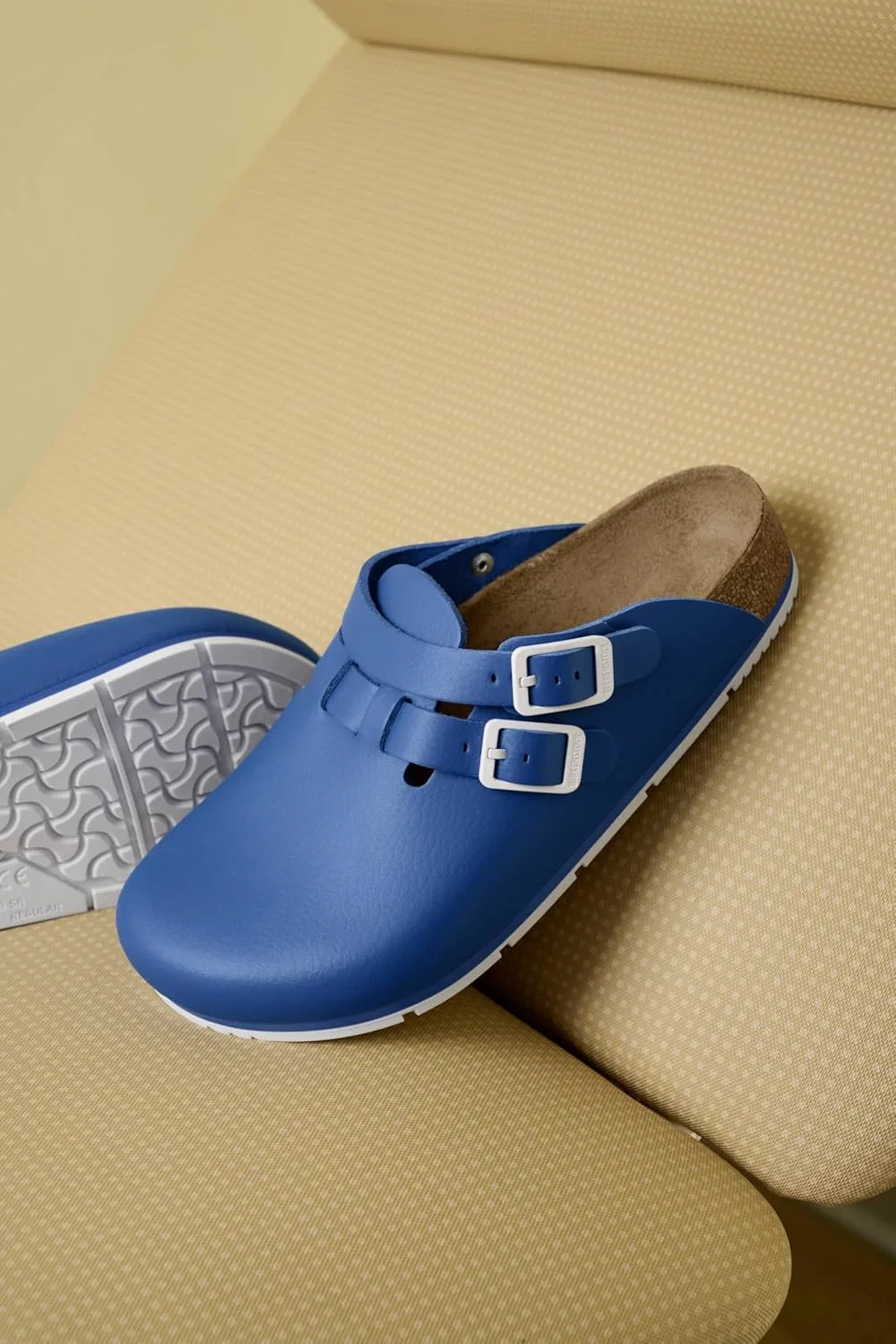 Унисекс тапочки Birkenstock Kay Pro, кожаные мюли, сабо - сертифицированы по стандарту EN ISO 20347:2022 - рабочая обувь для медицины, гастрономии и сферы услуг — фото 3