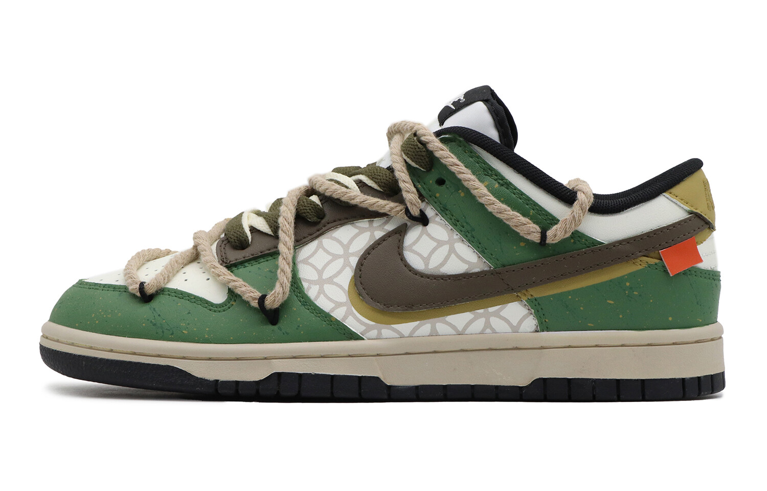 

Кроссовки Nike Dunk Skateboard Shoes Women's Low-Top White/Green/Brown