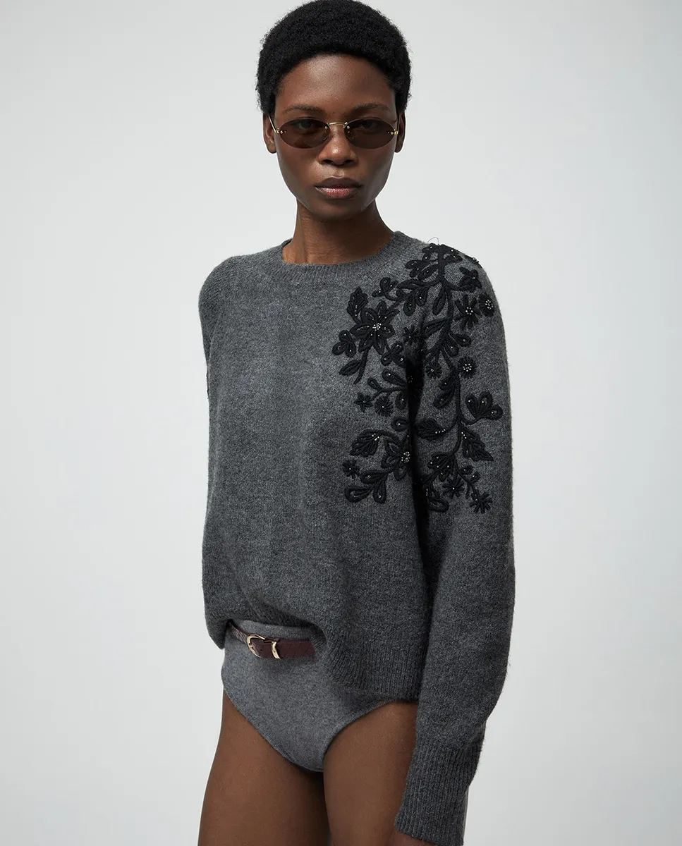 

Контрастный вышитый свитер Sfera, серый