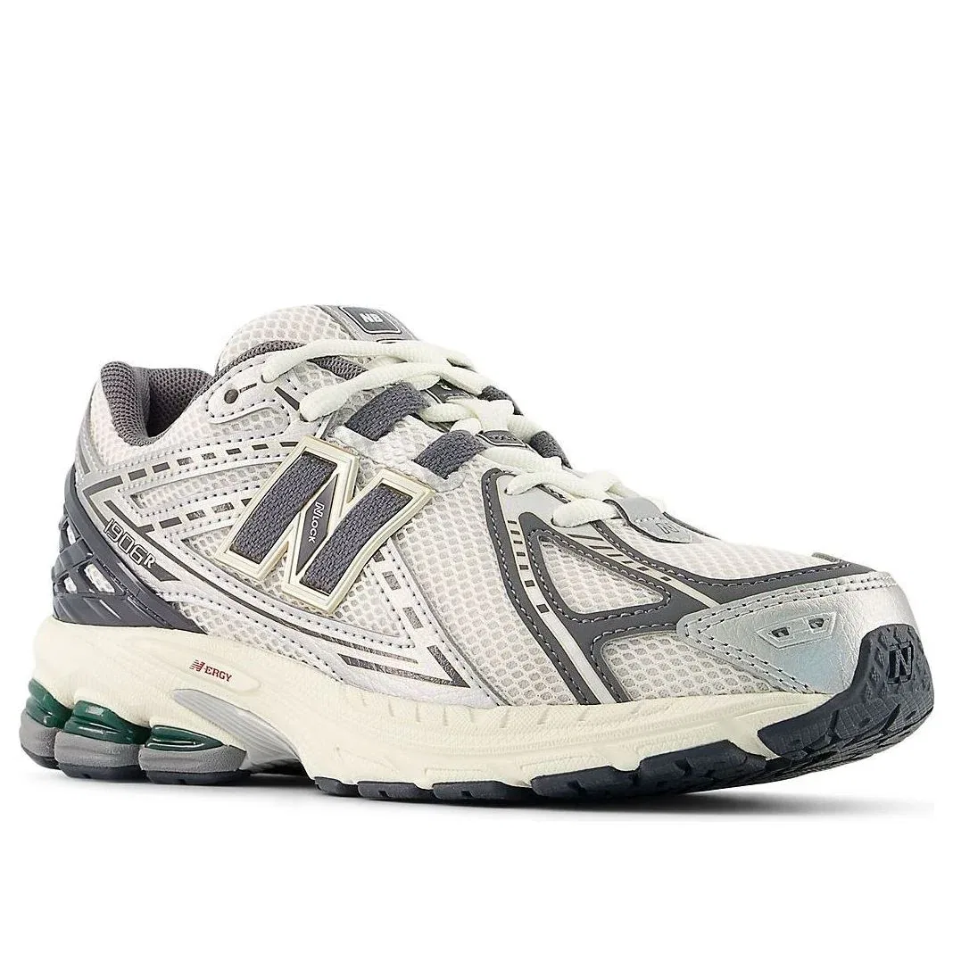Кроссовки New Balance 1906 'Metallic Silver Castle Grey' G190672L, серебро — фото 4